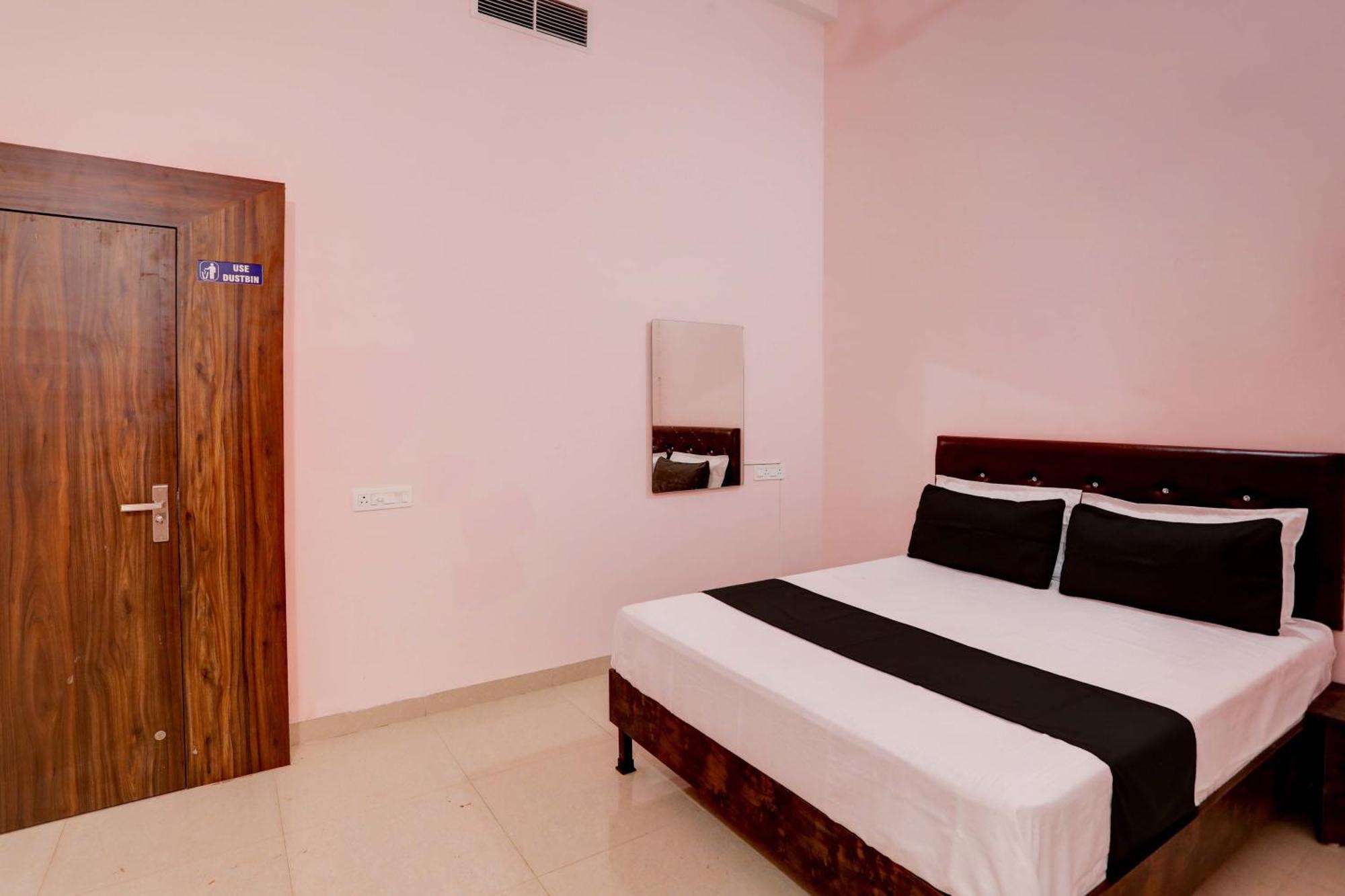 Hotel O Blue Moon Bhilai Eksteriør billede
