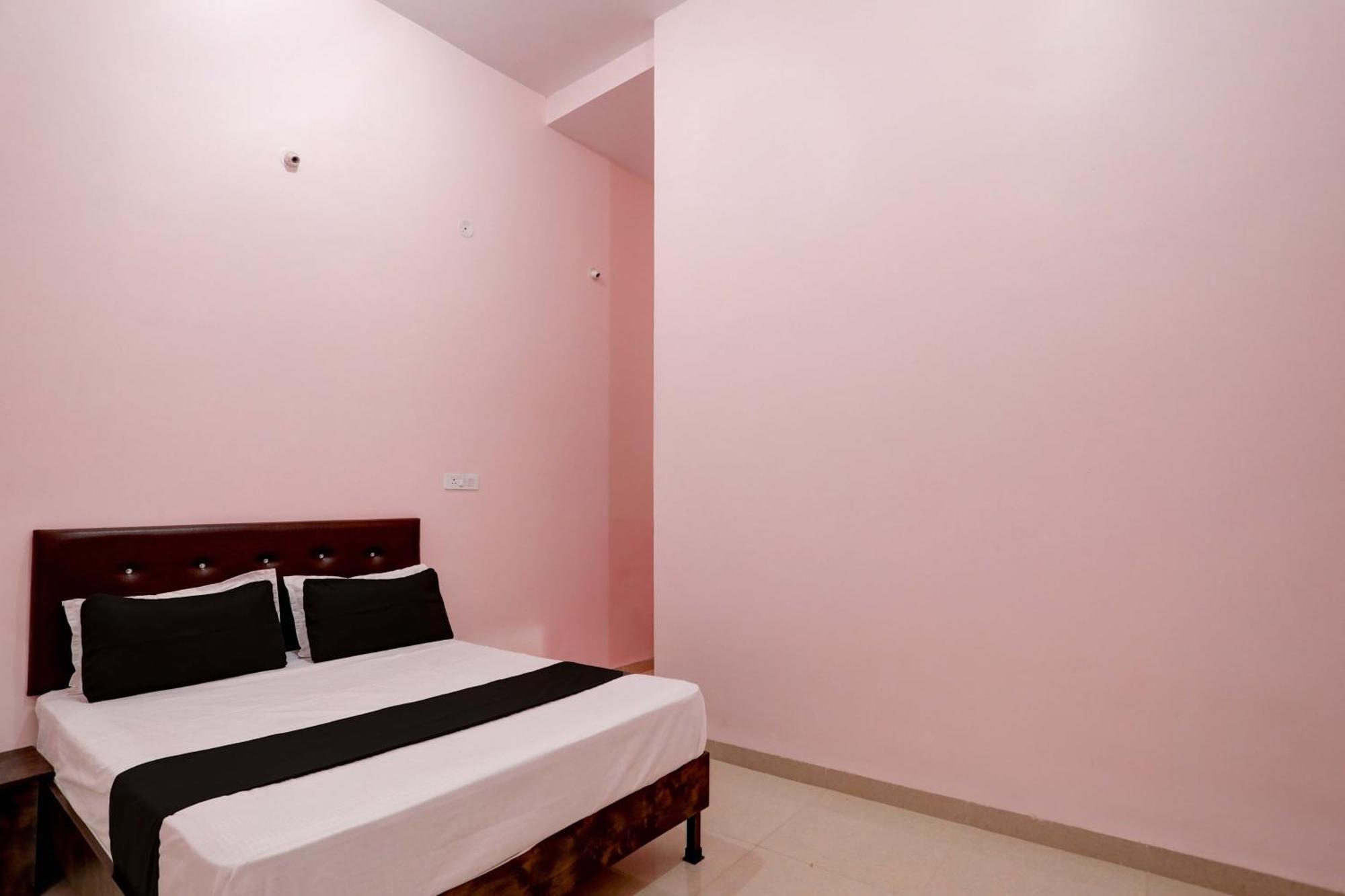 Hotel O Blue Moon Bhilai Eksteriør billede